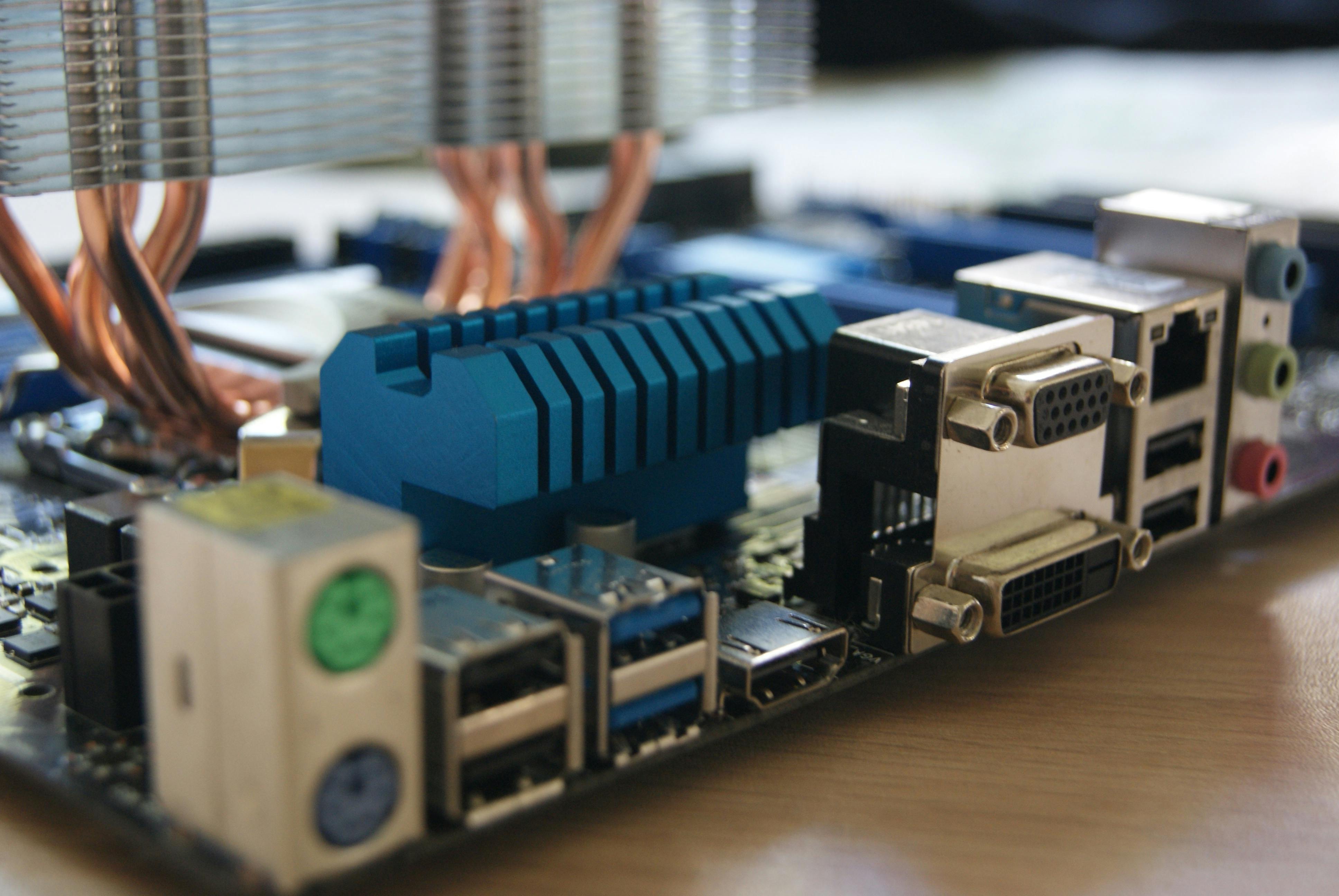 Why Custom Thermoelectric Cooling Systems Are the Future of Precision Temperature Control